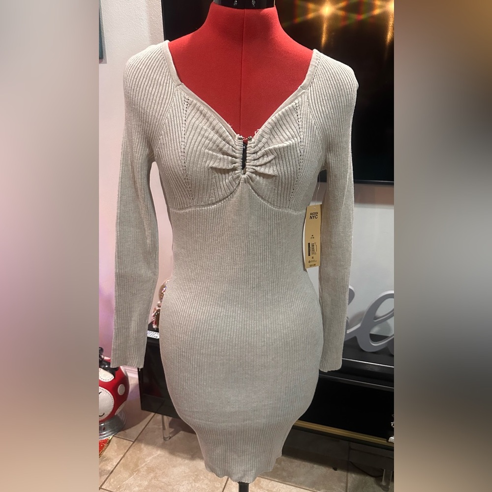 Chic Cream Ribbed Knit Dress